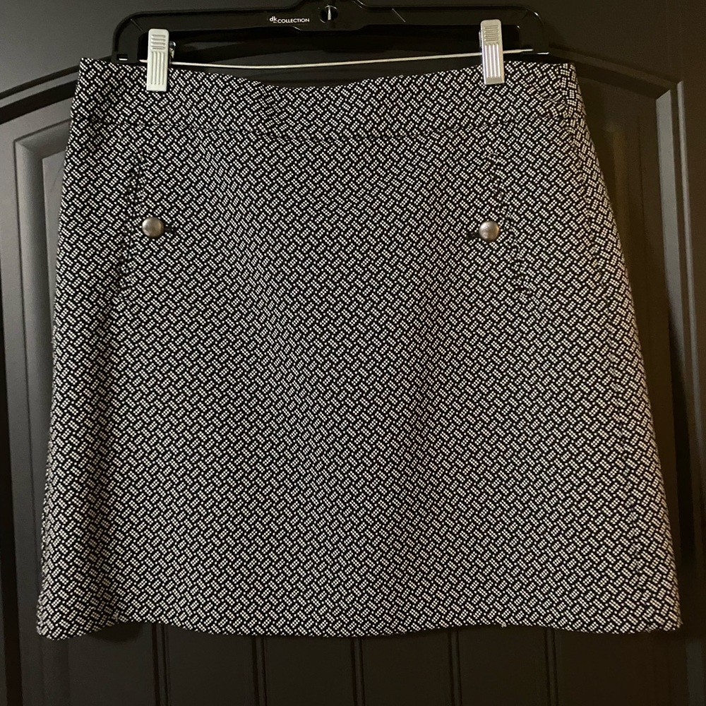 Loft skirt